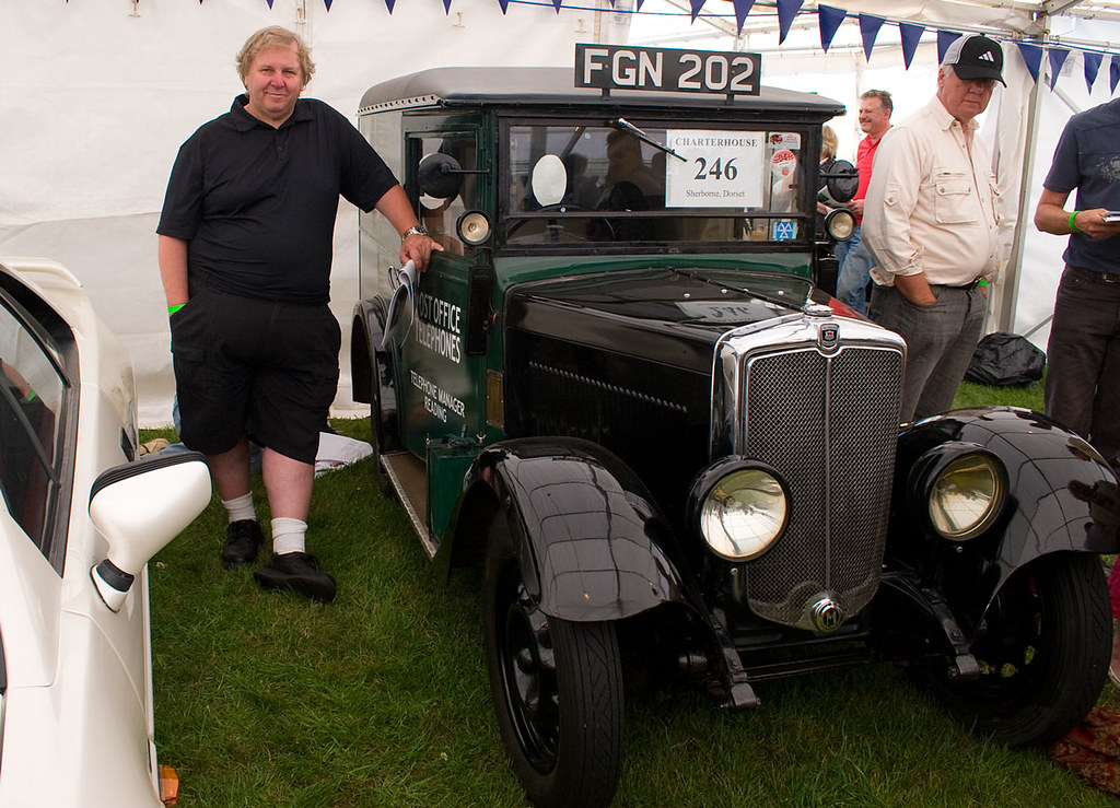 Sherborne Car Show & Auction With Mike Milsom Clive Metcalfe Flickr