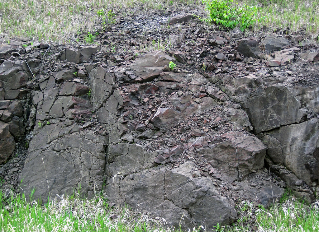 Basalt (Gooseberry River Basalts, Mesoproterozoic, 109710… Flickr