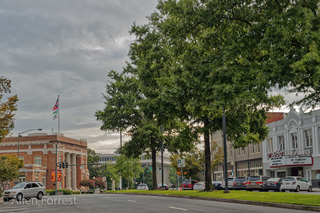 Downtown Rome Downtown Rome, with City Ha… Flickr