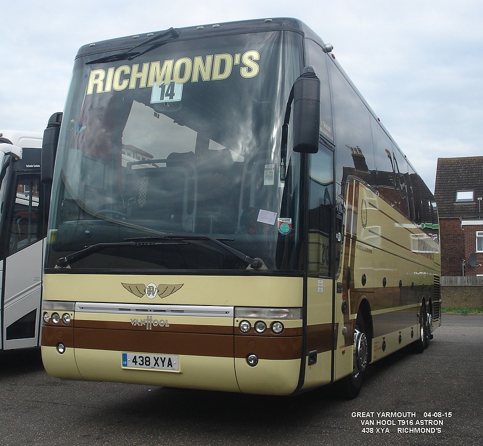 438 XYA VAN HOOL T916 ASTRON RICHMOND'S GREAT YARMOUTH 04… Flickr