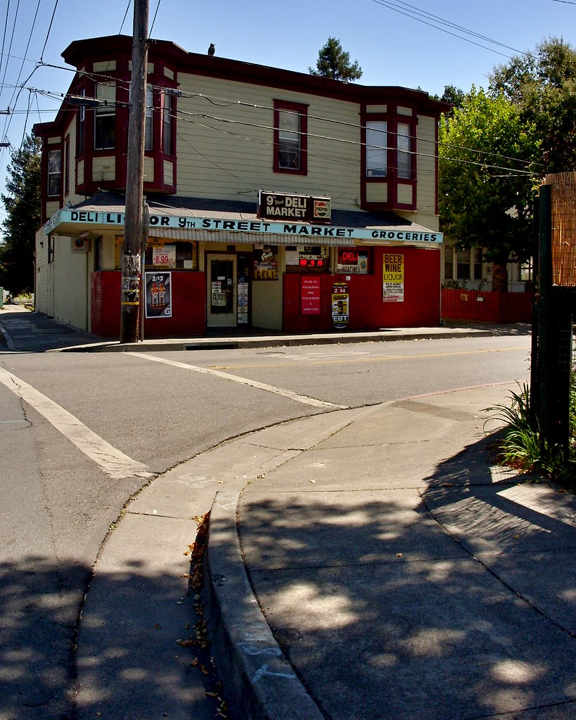 9th and Wilson Streets, Santa Rosa, August 31, 2014 Flickr