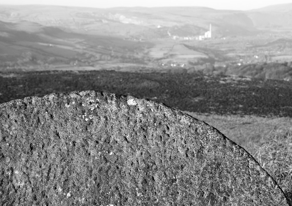 Millstones Stanage Millstone Grit. l4ts Flickr