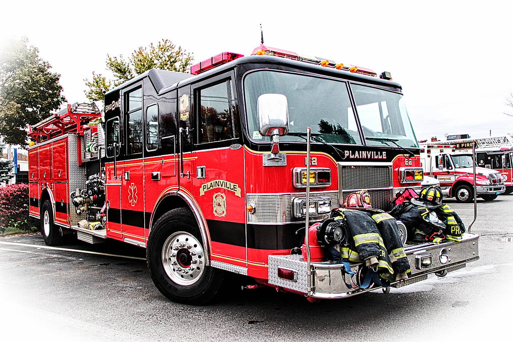 Plainville Fire Department Engine 2 Taken in Plainville, M… Flickr