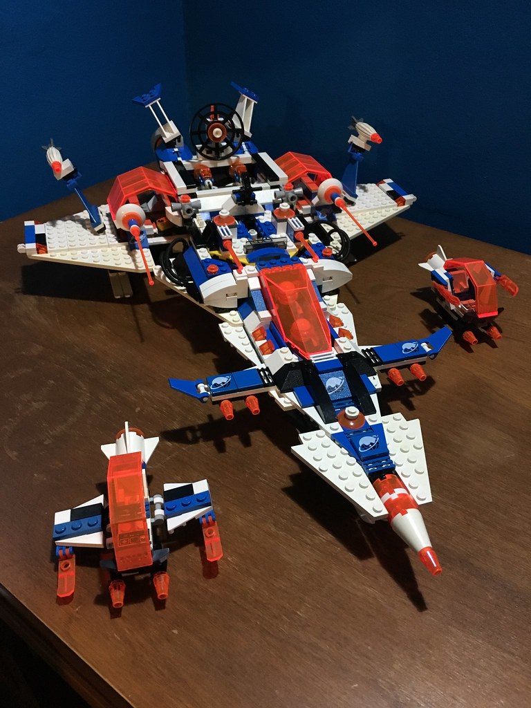 Lego Ice Themed Benny's Starship MOC (the "Ice Ice … Flickr