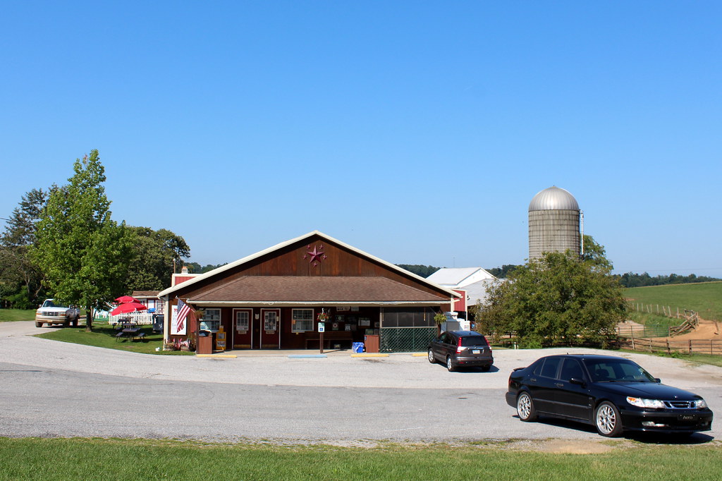 York Perrydell Farm and Dairy Perrydell Farm and Dairy is… Flickr