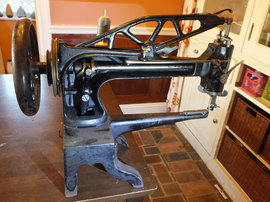 1895 Singer 29series sewing machine rear view Singer 29… Flickr