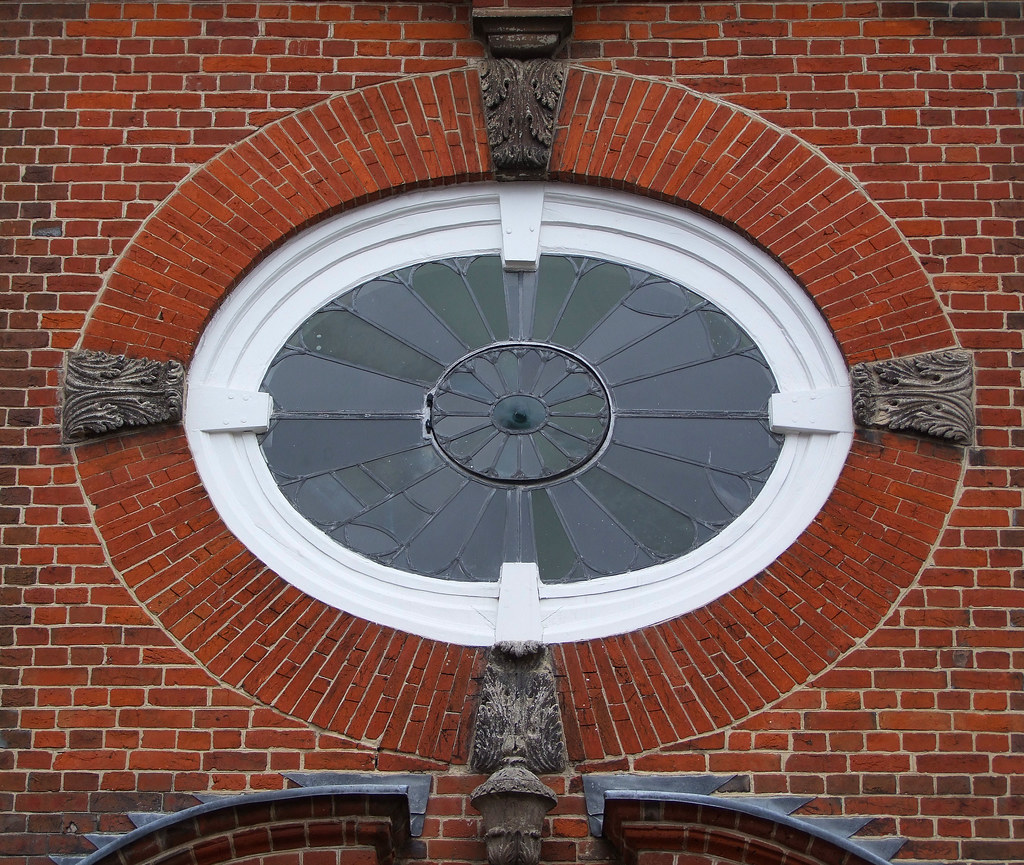 window Unitarian Chapel, Bury St Edmunds, Suffolk Red bric… Flickr