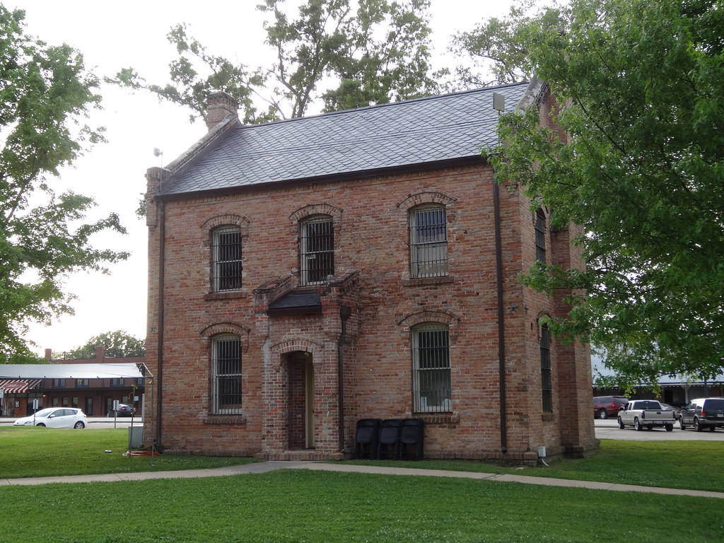 Shelby County Jail, Center, TX2 **Shelby County Courthouse… Flickr