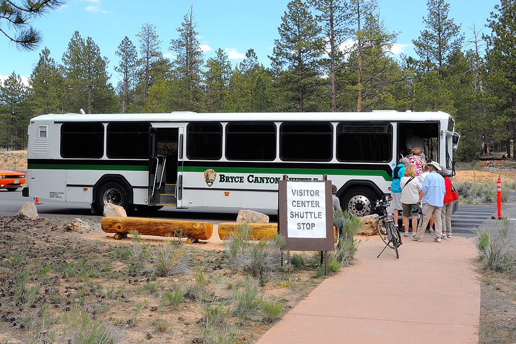 DSCN8040 Shuttle Bus, Bryce Canyon National Park ITing Chiang Flickr