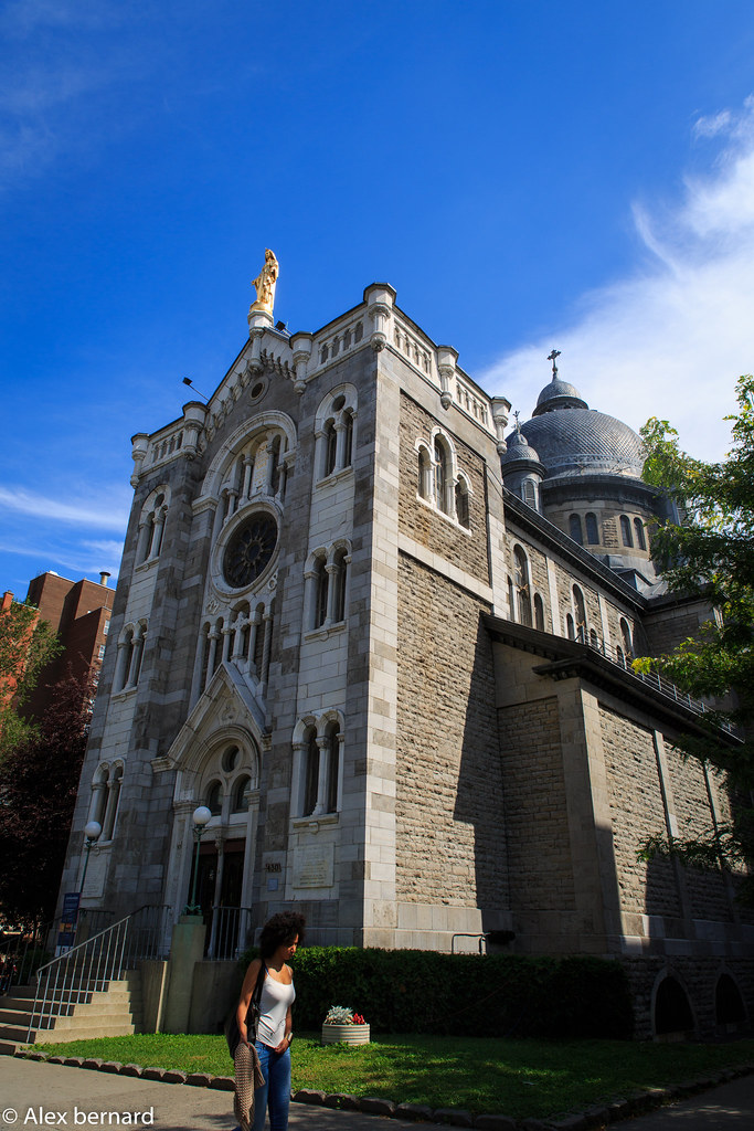 Chapelle NotreDamedeLourdes Cette chapelle de Montréal … Flickr