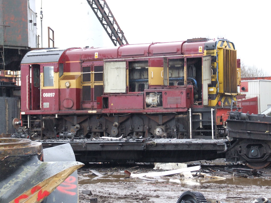 08897 08897 in Booth's Scrap Yard at Rotherham on 5th Febr… Flickr