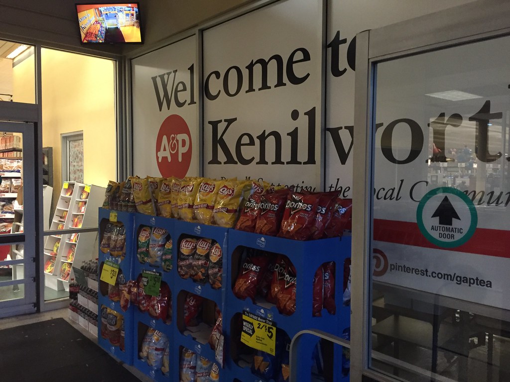 A&P Kenilworth, NJ an Acme 11/1/15 Dan Asnis Flickr