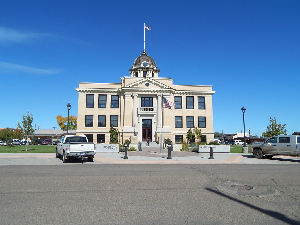Richland County Courthouse, Sidney Montana Pronghorn Touring Flickr