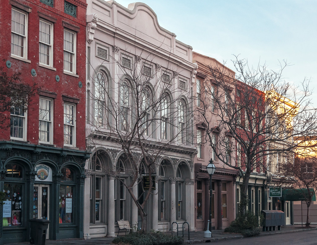 229 Meeting St (c. 1850), view02, Charleston, SC, USA Flickr