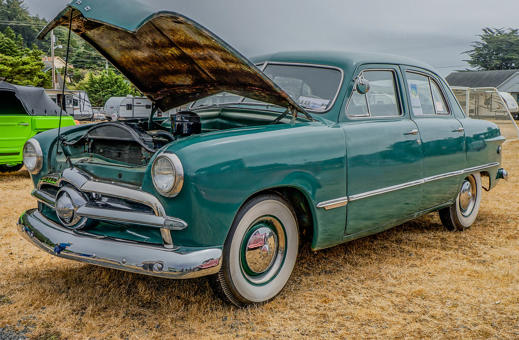 1949DSC55442015 Port Orford Car Show This '49 Ford sti… Flickr