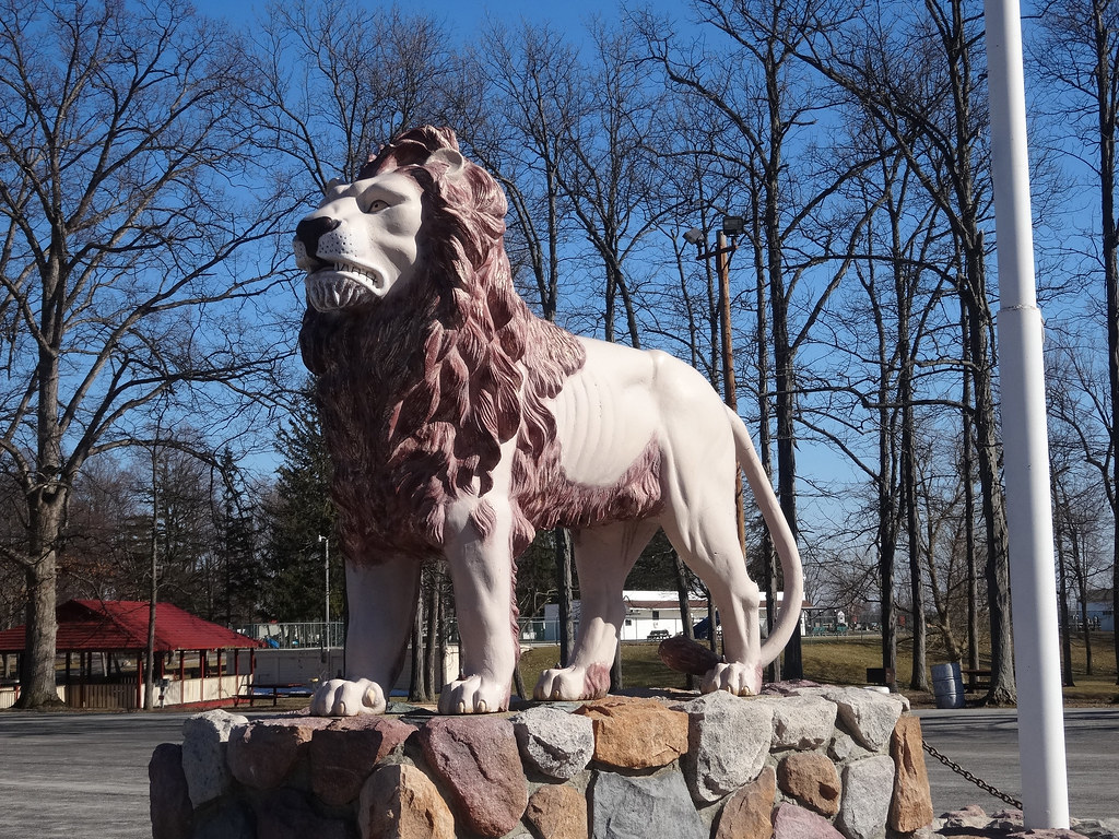 OH Lion 2 Lion statue at a park in Ohio. Ken Flickr