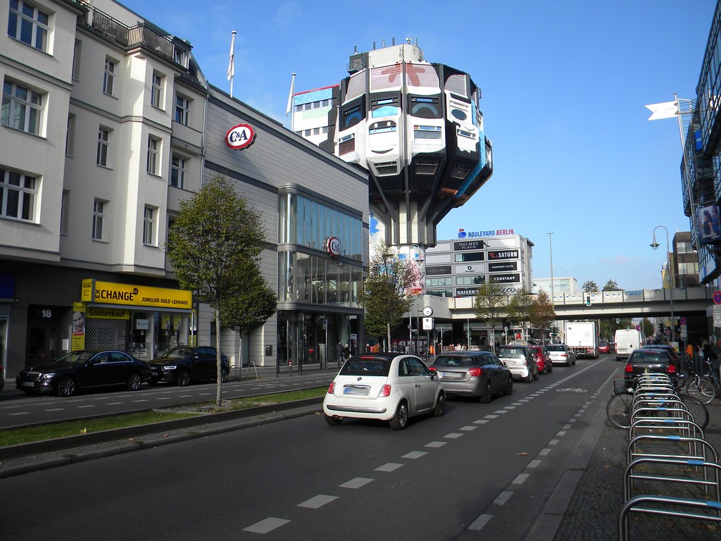 Berlin Steglitz Schlossstraße mit Blick aus den Bierpins… Flickr