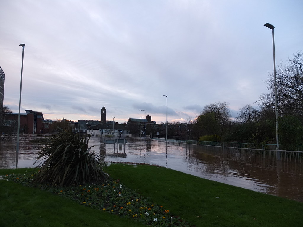 Carlisle Floods 6th Dec 2015 Yet again Carlisle has been r… Flickr