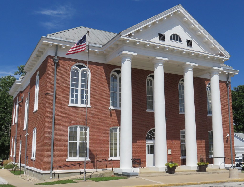 Brown County Courthouse (Mount Sterling, Illinois) Flickr