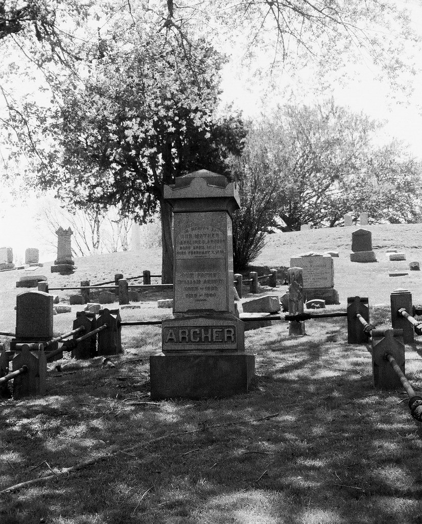 May 2013 Cypress Hills Cemetery, Queens NY Pentax Auto 110… Flickr