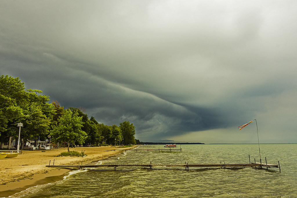 Vacationing in Au Gres, Michigan, August 2015 storm brewin… Flickr