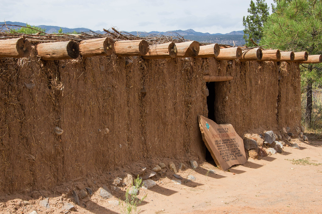 Jemez Pueblo, New Mexico Jemez Pueblo is one of the 19 Ri… Flickr