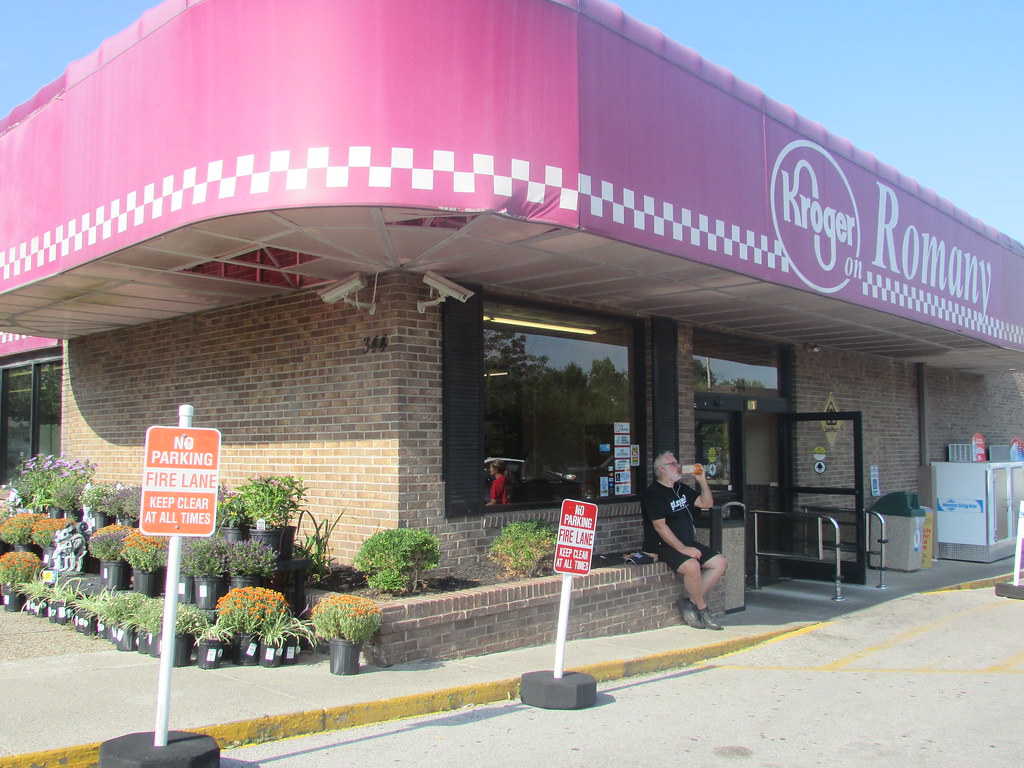 Kroger on Romany Lexington, KY Became Kroger in 1995. O… Flickr