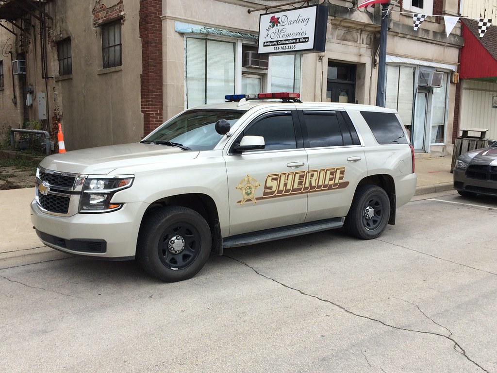 Chevy Suburban Fountian County Indiana Sheriff Department a photo