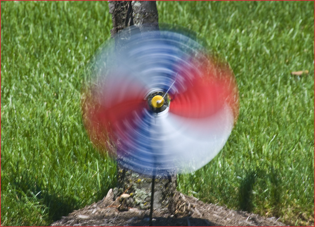 Pinwheel at f/18.0 and 1/40 second Dunsbach Ferry (NY) … Flickr