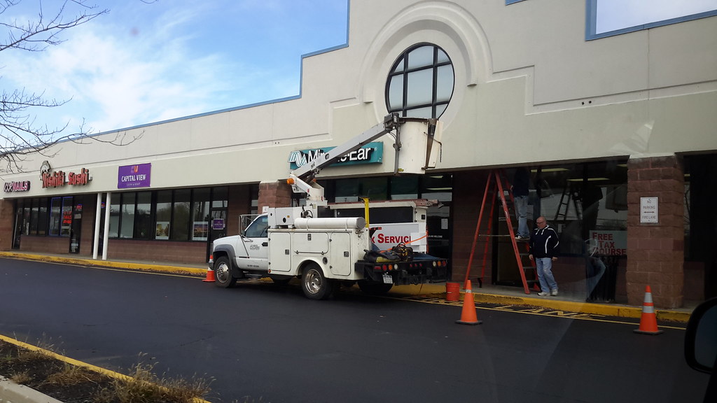 Columbia Plaza East Greenbush, NY In this picture, signs… Flickr