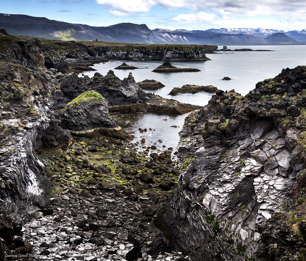 Wiping the scales from my eyes. On the coast between Helln… Flickr