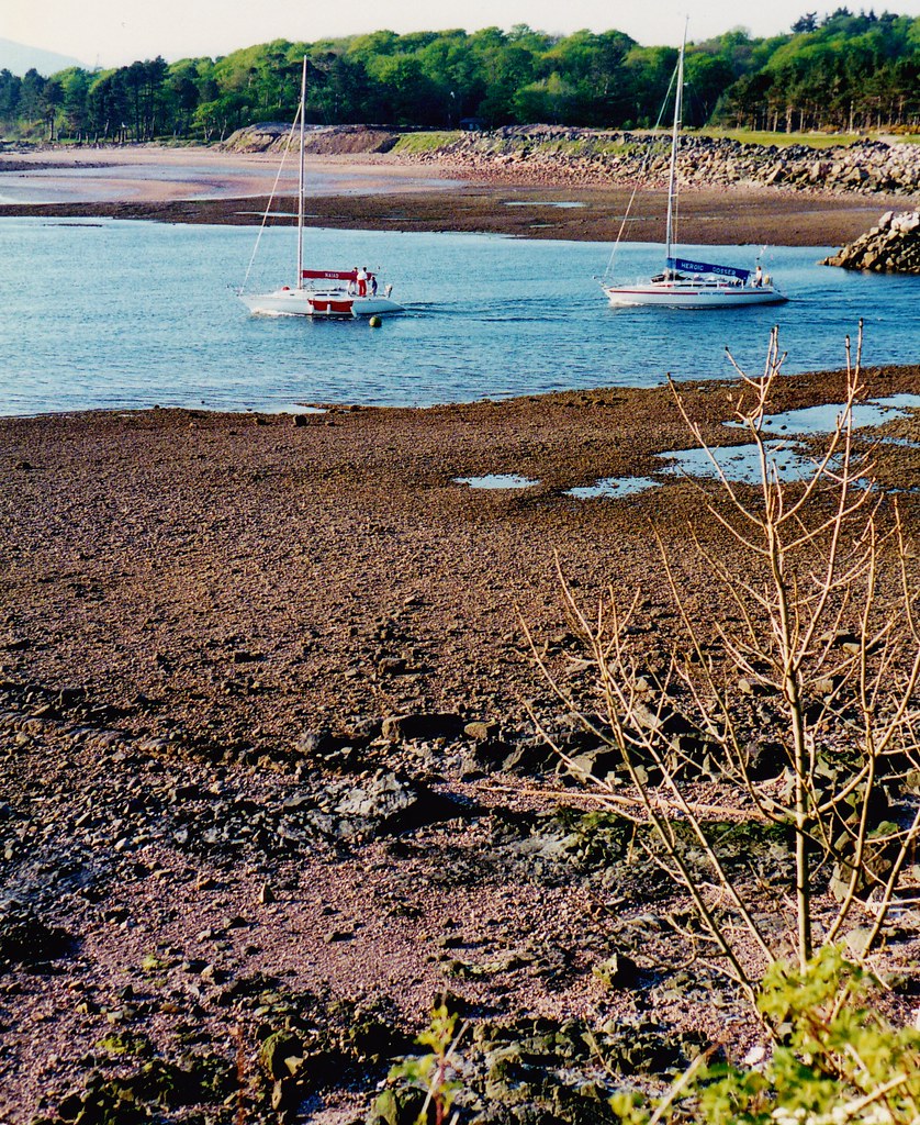 Inverkip Leaving Inverkip MarinaEntering the Clyde mid 19… Flickr