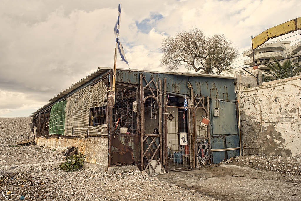Batis beach, Athens Kari Vee Flickr