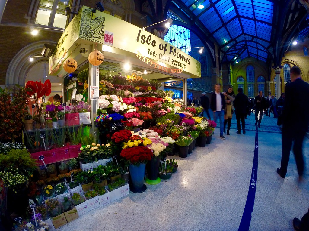 Florist, Liverpool Street station, London. Dcim\100gopro upcambornehill Flickr