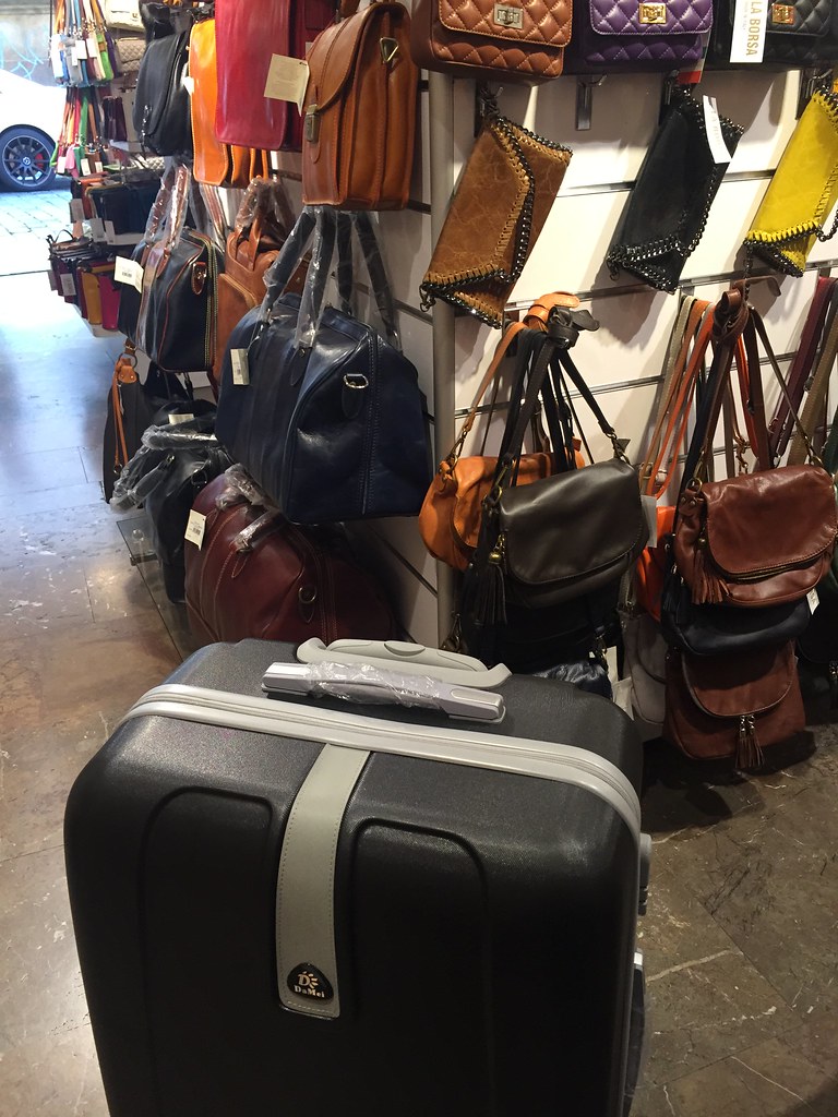 luggage made in Italy OhMyBuhay 3 Flickr