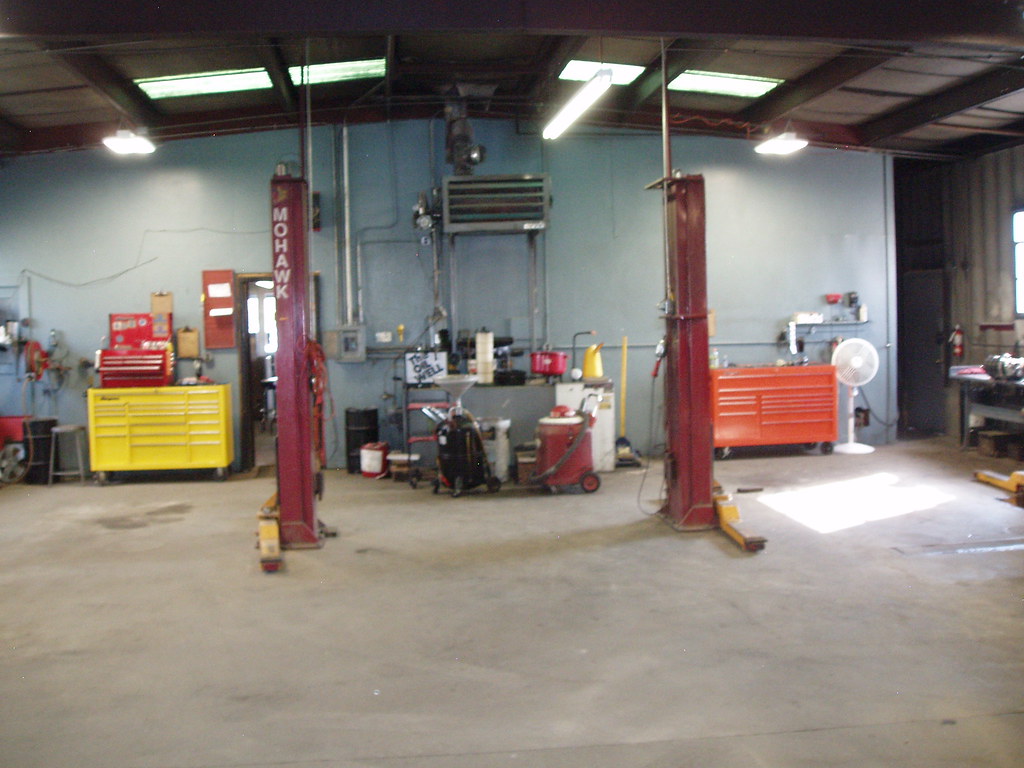 South wall of shop Waist oil heater in center. Mohawk hois