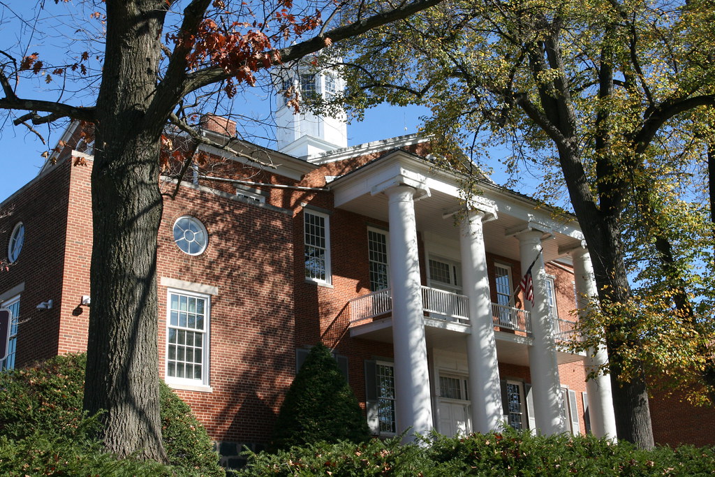Carroll County Courthouse The court of Carroll County has … Flickr
