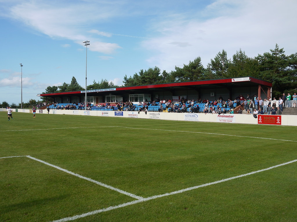 Colwyn Bay v Darlington Pictures from Llanelian Road where… Flickr