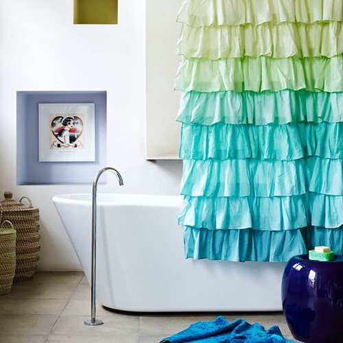 9600000f18567bb_orh550w550_FLAMENCOSHOWERCURTAINFROM… Flickr