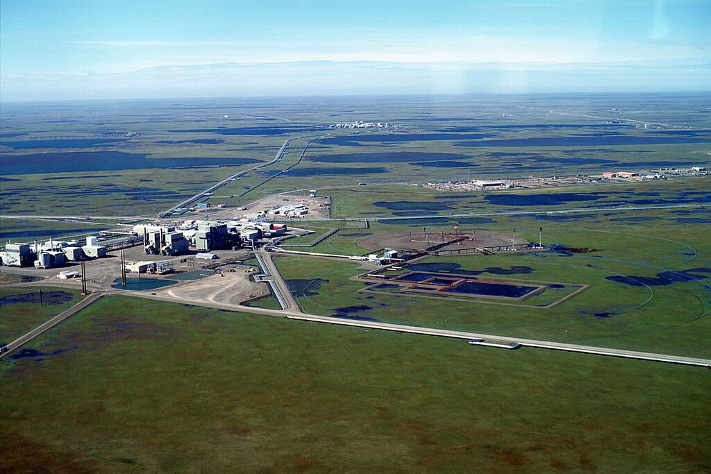 PrudhoeBay_PamelaMiller Prudhoe Bay. Photo Pamela A. Mi… Flickr