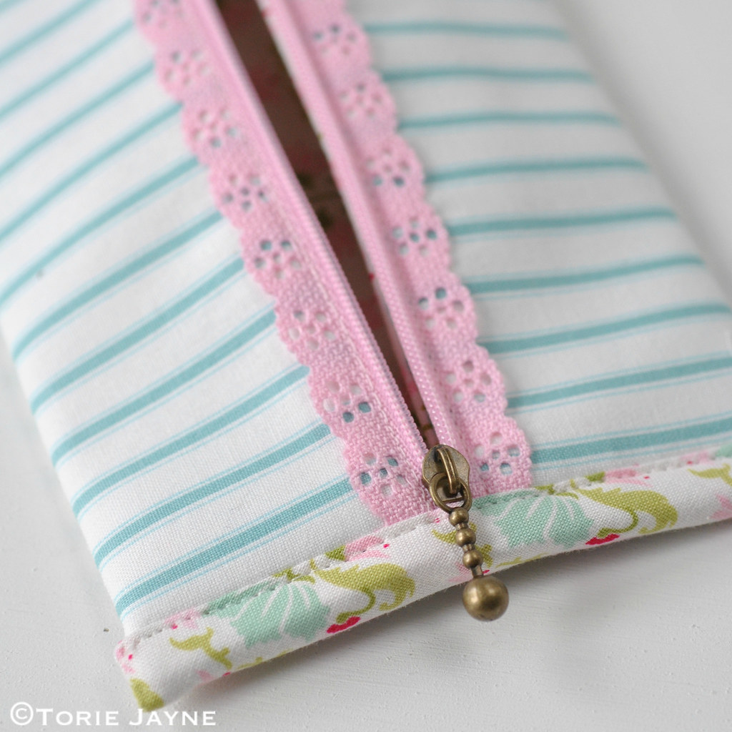 Lace Zip Pretty Pencil Case tutorial 16 Blogged at Torie J… Flickr
