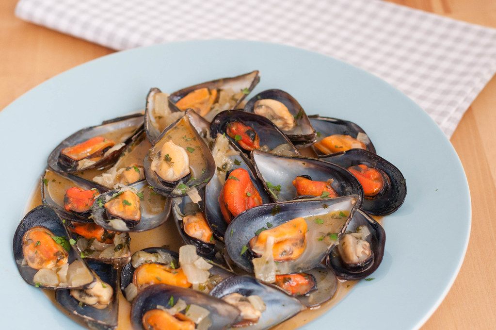 Mejillones a la marinera. Receta fácil y rápida Cómo prepa… Flickr