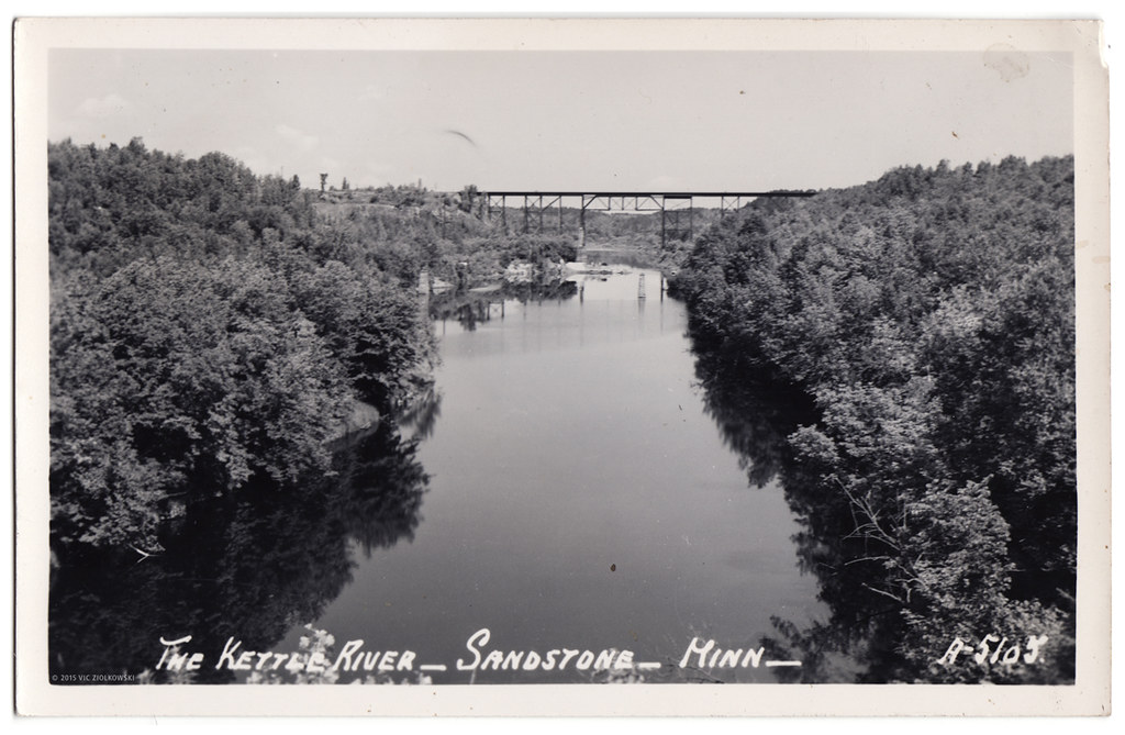 Sandstone MN Kettle River 2 Vic Ziolkowski Flickr