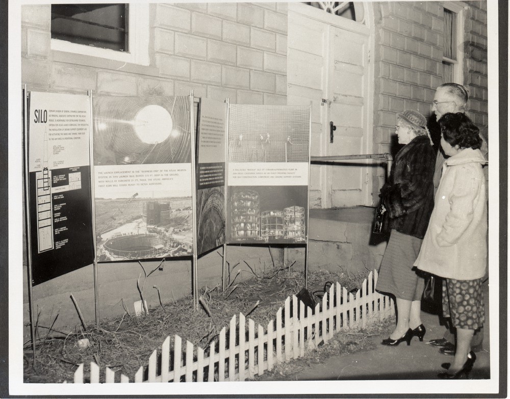 Atlas. Details Avoca, Nebraska; Silo Display Panel Showin… Flickr