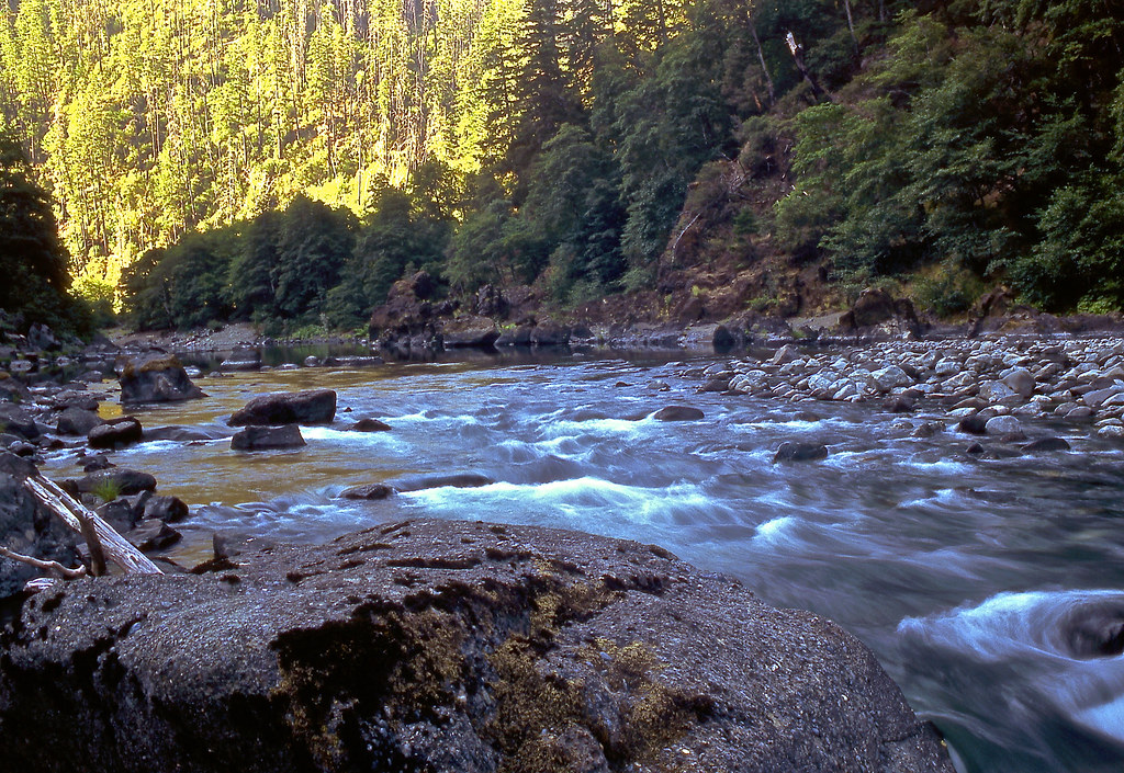 Illinois River, Oregon Above lower Oak Flat Photo by Tim P… Flickr