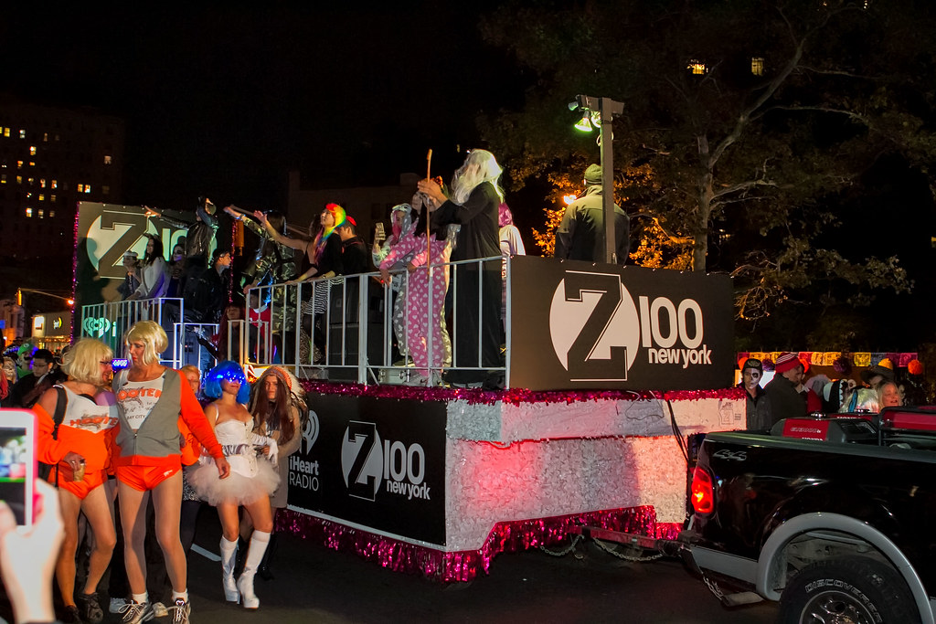 The 42nd Annual NYC Halloween Parade Theme Shine a Light i… Flickr
