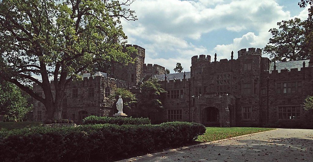 Wickliffe Castle Wickliffe Castle (1916), also known as th… Flickr