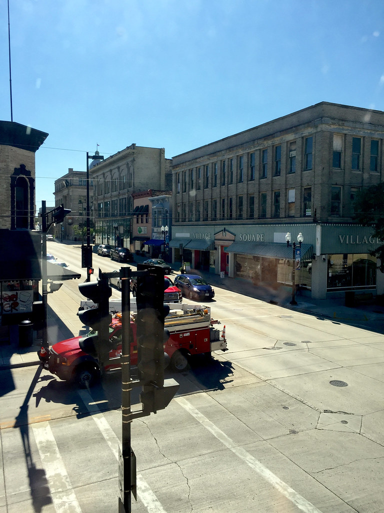 8th St. Manitowoc, WI 8th St. in downtown Manitowoc, WI, … Flickr