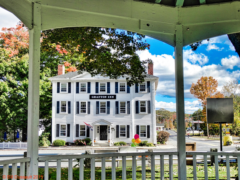 Grafton Inn Grafton, MA Bill Dussault Flickr