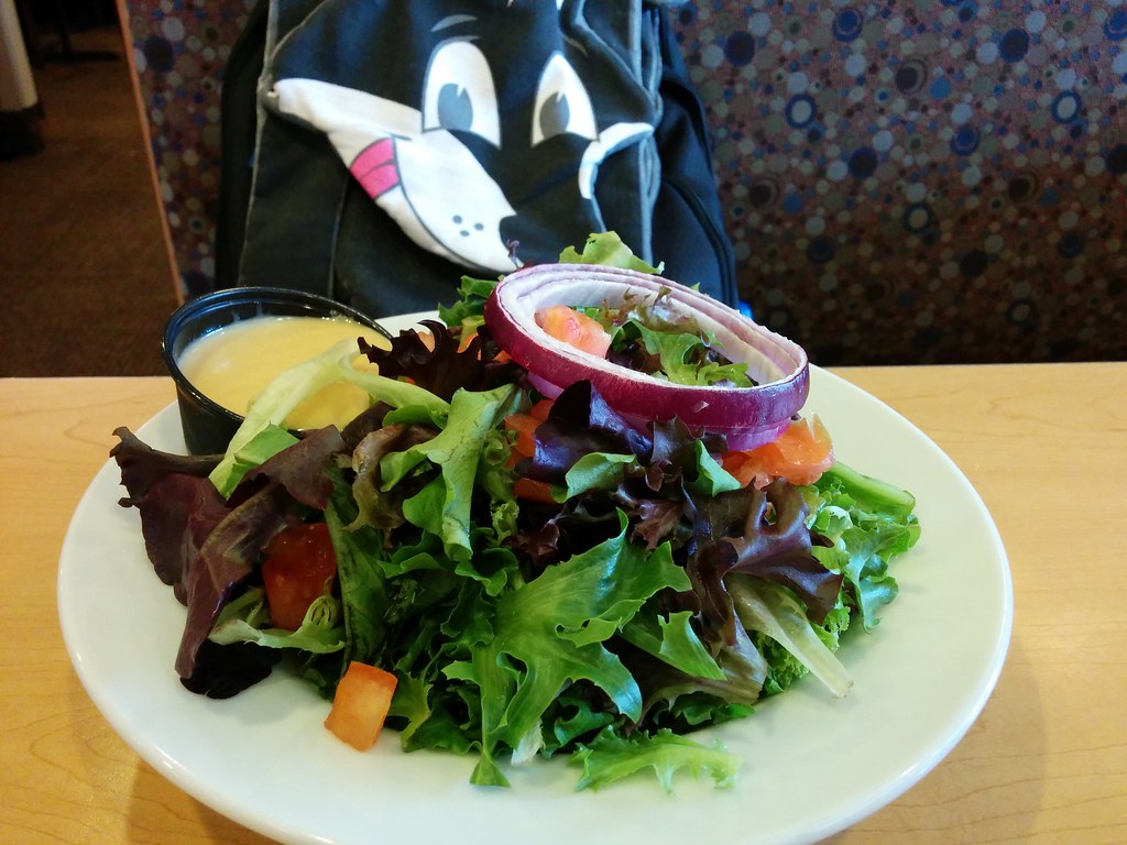 House salad with honey mustard dressing IHOP 2001 Concord … Flickr